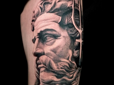 HÌNH XĂM TẢ THỰC TRẮNG ĐEN 