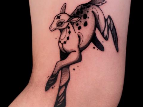 HÌNH XĂM BLACKWORK 