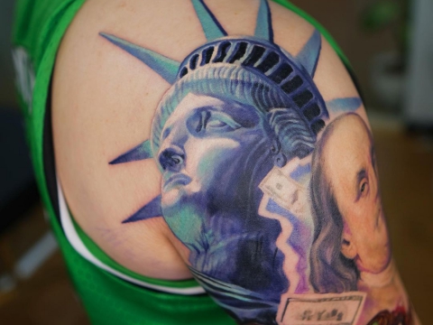 HÌNH XĂM TẢ THỰC MÀU