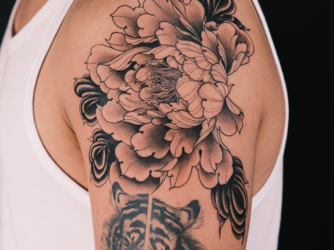 HÌNH XĂM BLACKWORK 