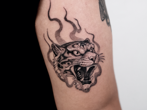 HÌNH XĂM BLACKWORK 
