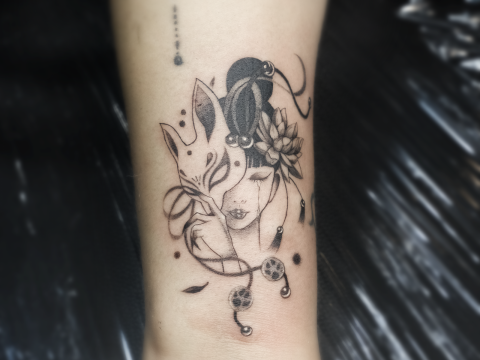 HÌNH XĂM BLACKWORK 