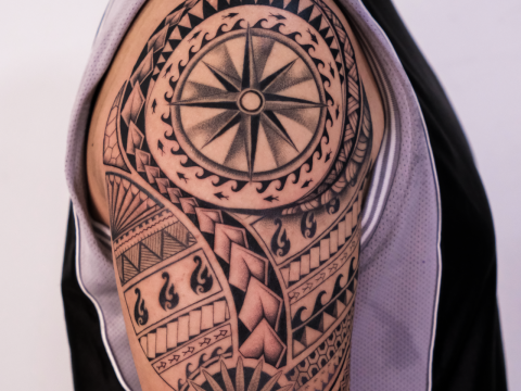 HÌNH XĂM BLACKWORK 